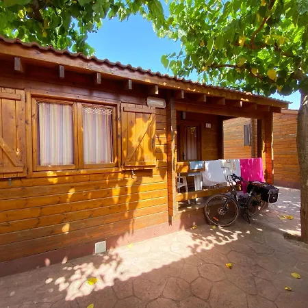 费雷尔营地简易别墅 *